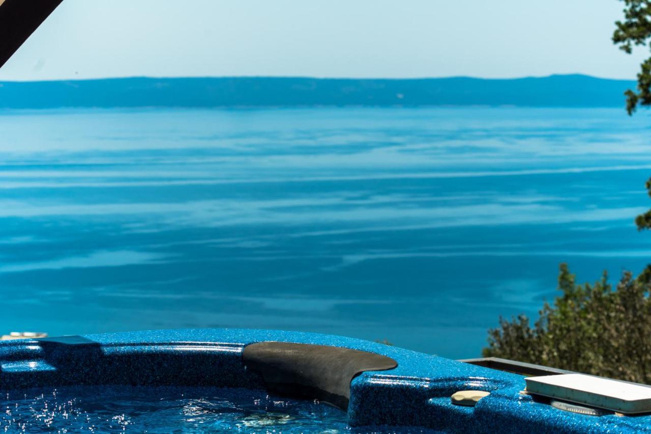 Holiday Home Darius With Hot Tub Makarská Exteriér fotografie